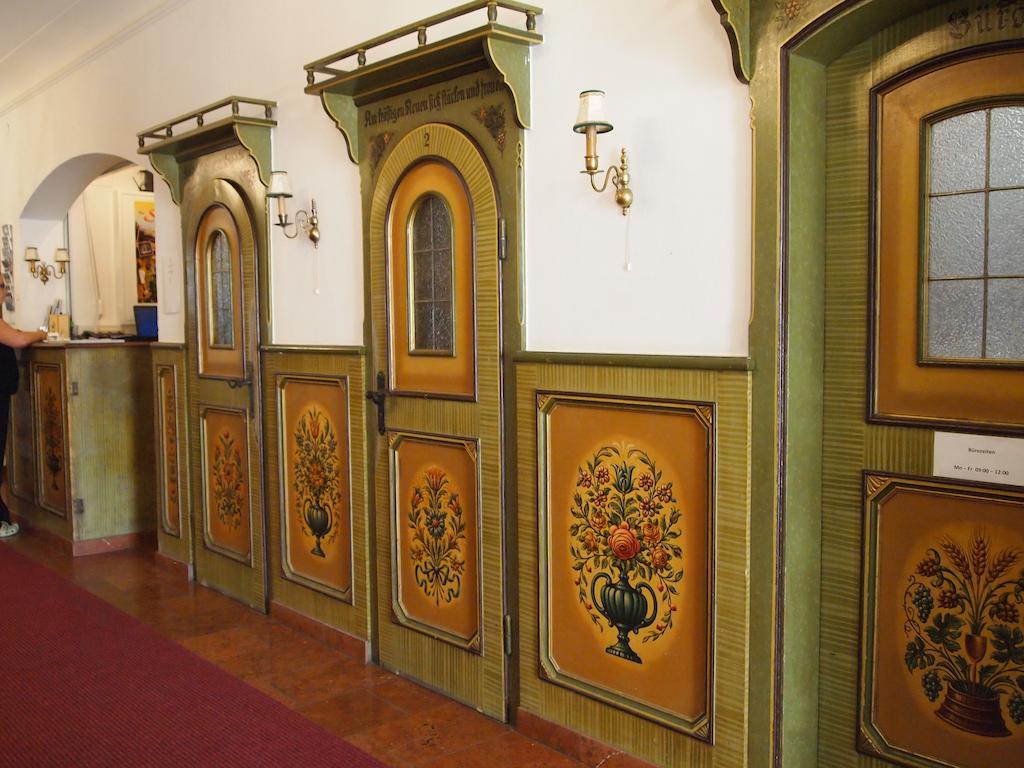 Hotel Schwarzes Roessl Salzburg Buitenkant foto