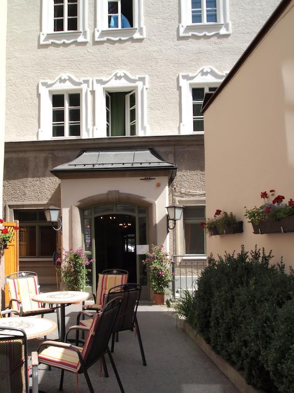 Hotel Schwarzes Roessl Salzburg Buitenkant foto